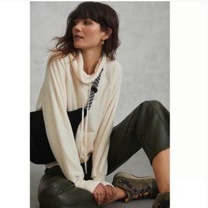Anthropologie Sunday in Brooklyn Mairead Soft Fleece Pullover